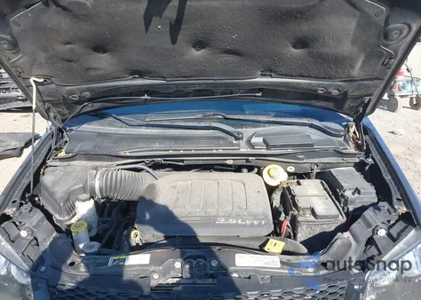 2016 Dodge Grand Caravan R/T z USA, uszkodzony, nr VIN 2C4RDGEG2GR236286